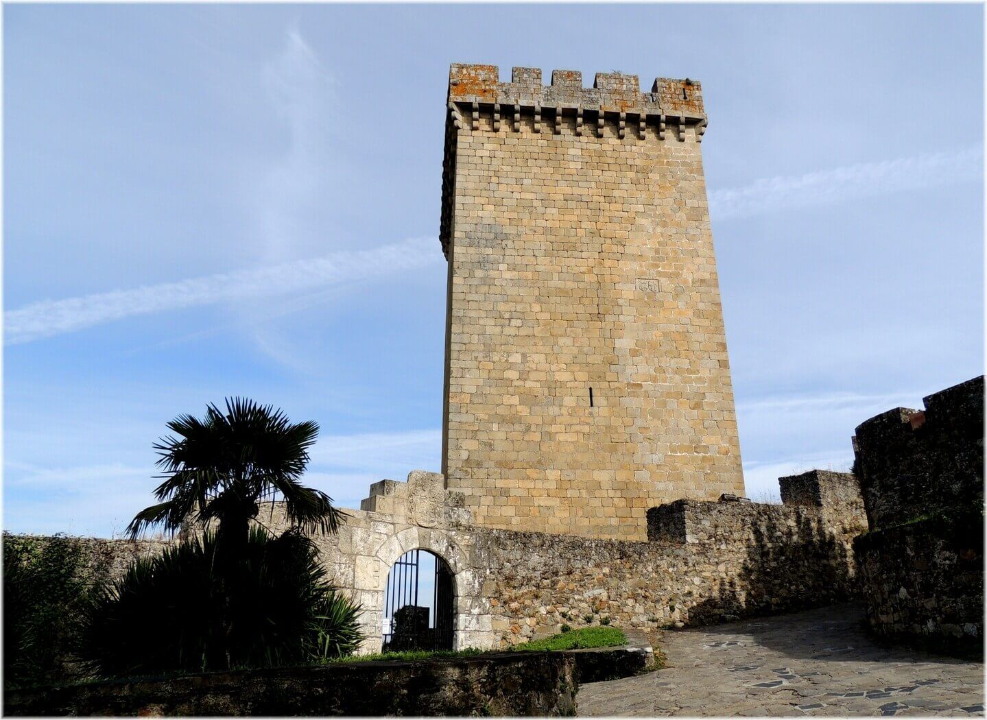 qué ver en Monforte de Lemos torre del homenaje castillo condes de lemos